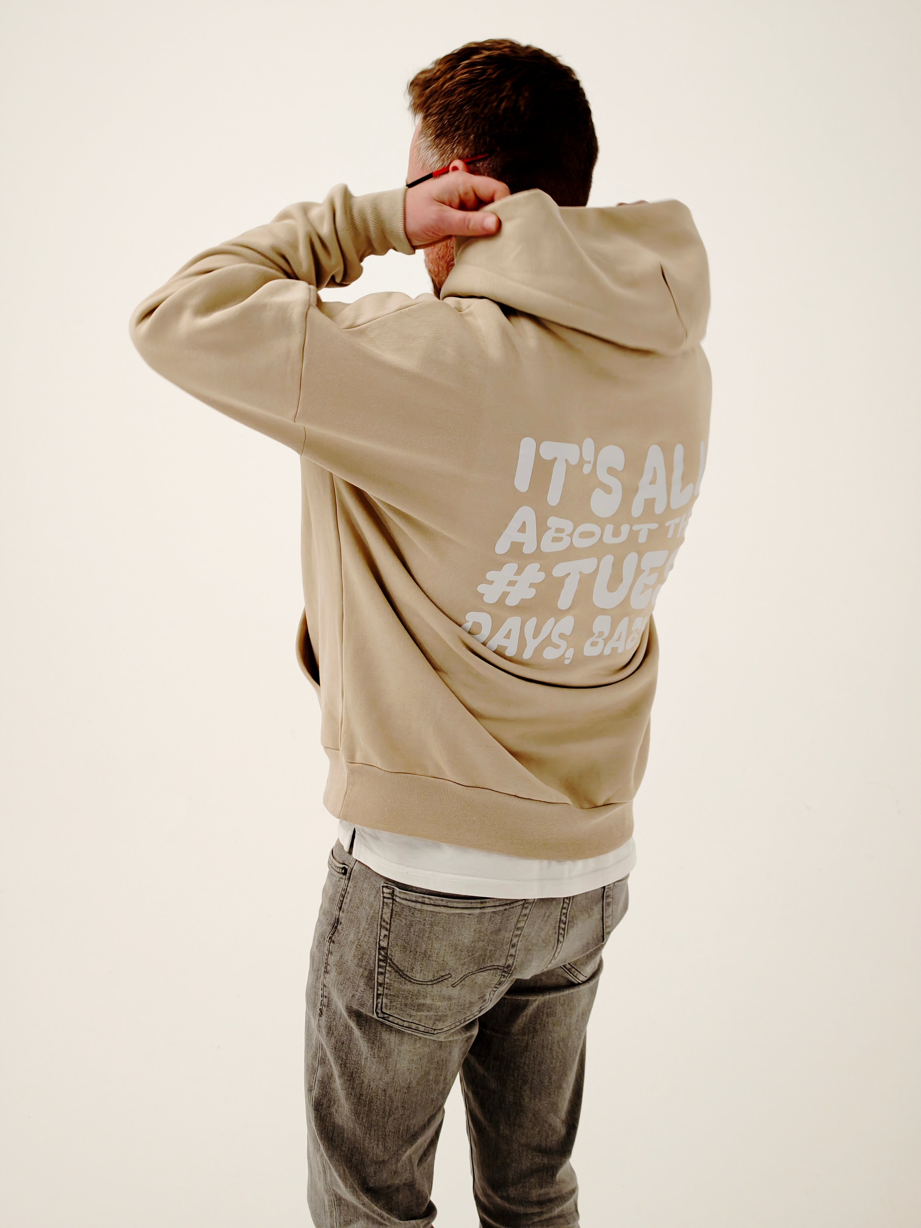 "#TUES! Day" Hoodie beige